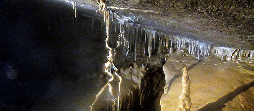 Traversing the Réseau du Verneau